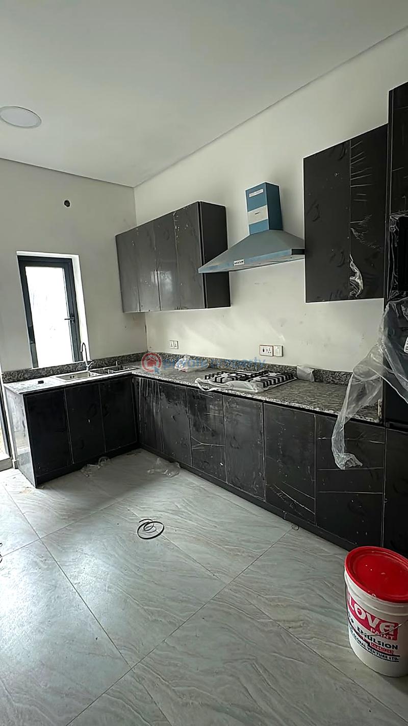 4 bedroom Flat & Apartment For Rent Lekki Phase 1 Lagos - 7