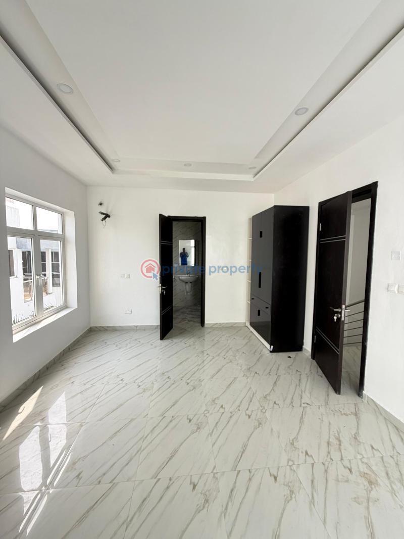 4 bedroom Semi detached Duplex For Sale Osapa Lekki Lagos - 4