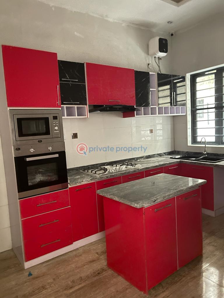 4 bedroom Duplex For Rent Lekki Phase 2 Lagos - 4