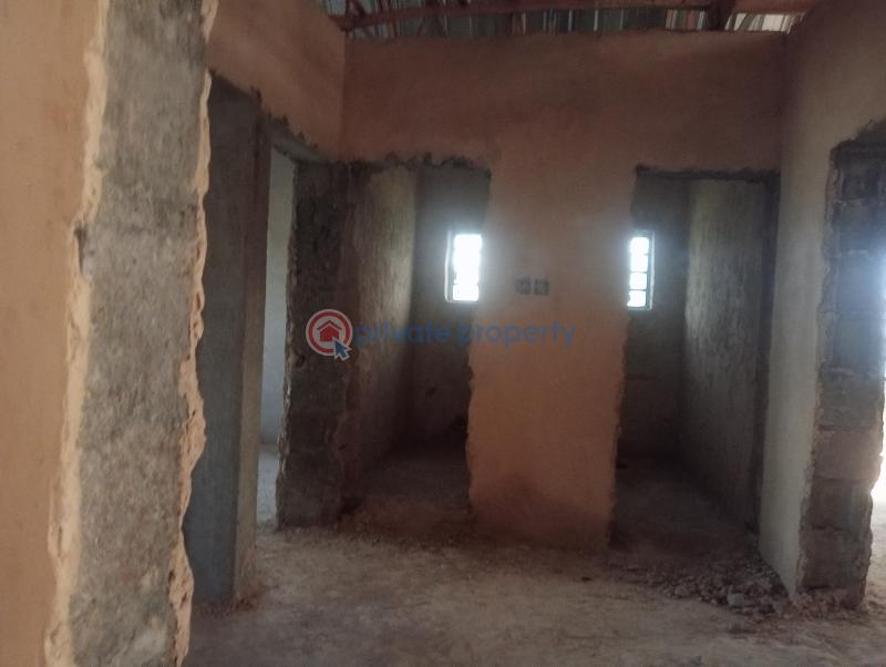 4 bedroom Bungalow For Sale Opposite The Redemption City Magboro Lagos Extension Ogun - 5