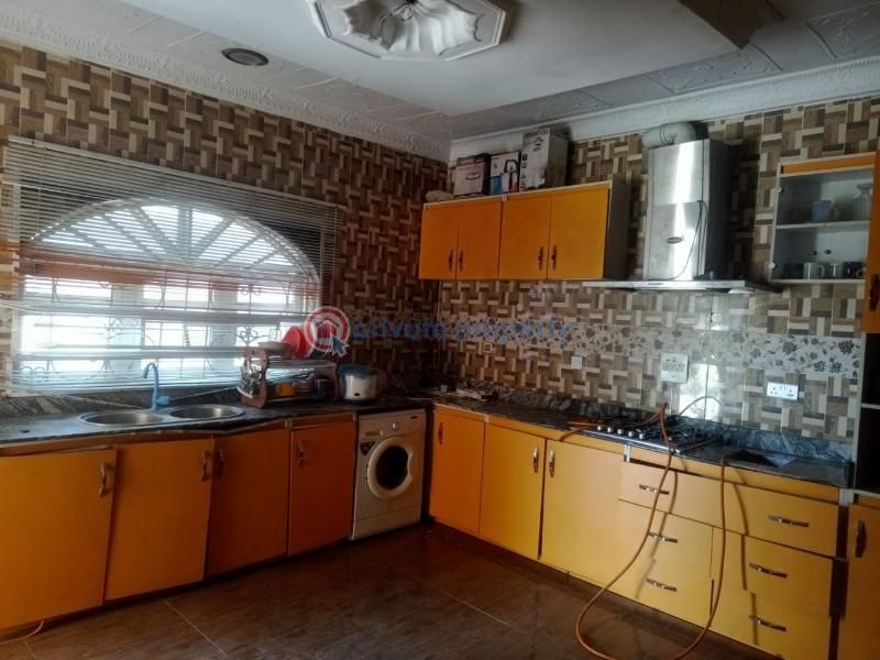 4 bedroom Bungalow For Sale Aba Asa, Ile Titun Nihort Area Nihort Ibadan Oyo - 4