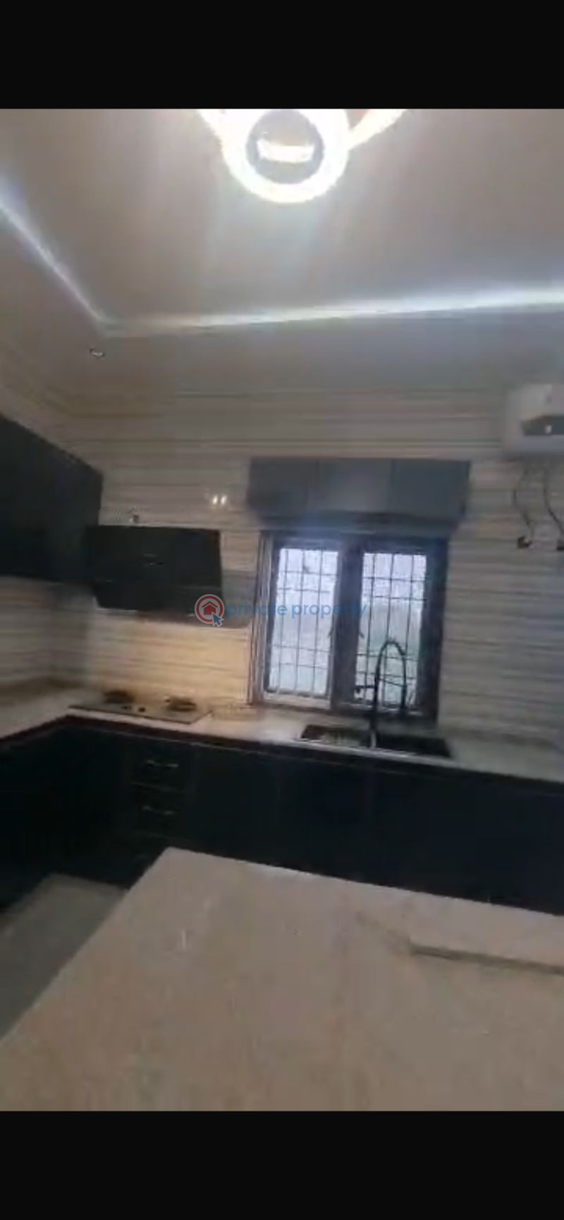 4 bedroom Detached Bungalow For Sale Galadimawa Abuja Phase 3  - 6