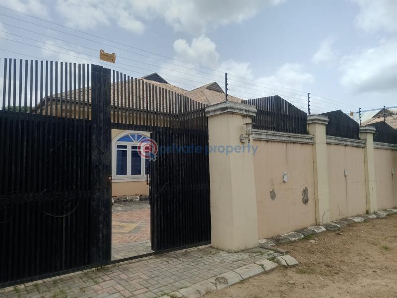 4 bedroom Bungalow For Sale Aba Asa, Ile Titun Nihort Area Nihort Ibadan Oyo - 6
