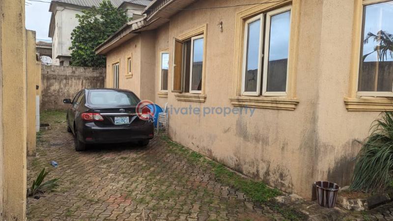 4 bedroom Bungalow For Sale Akute Yakoyo/Alagbole Ojodu Lagos - 2