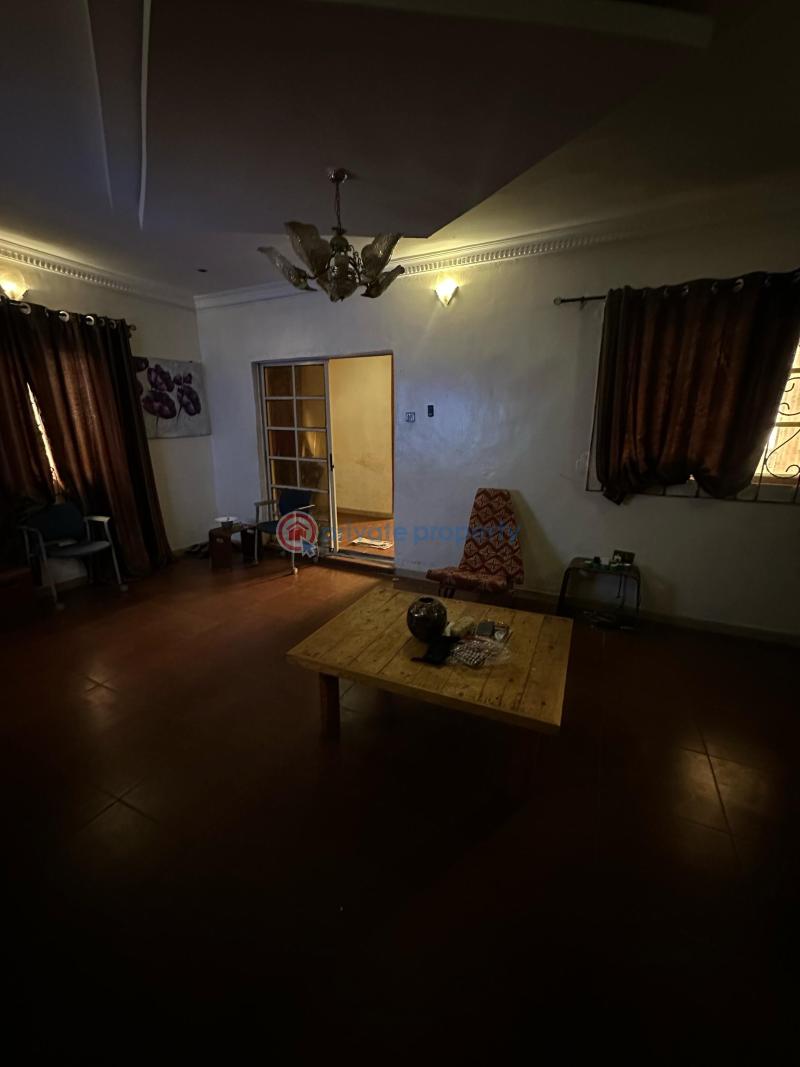 4 bedroom Bungalow For Sale Gate 3 Elebu Off Akala Expressway Ibadan Oyo - 4