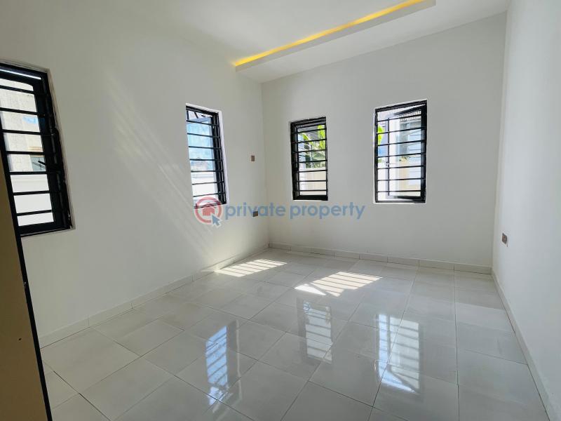 4 bedroom Detached Bungalow For Sale Heavens Estate Umuguma Owerri, Imo State Owerri Imo - 2