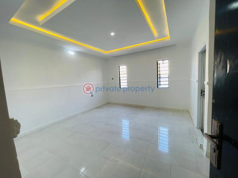 4 bedroom Detached Bungalow For Sale Heavens Estate Umuguma Owerri, Imo State Owerri Imo - 3