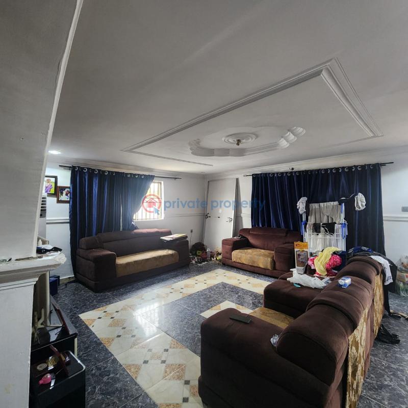 4 bedroom Detached Bungalow For Sale Falade Olorisha Oko, Moniya Ibadan Oyo - 4