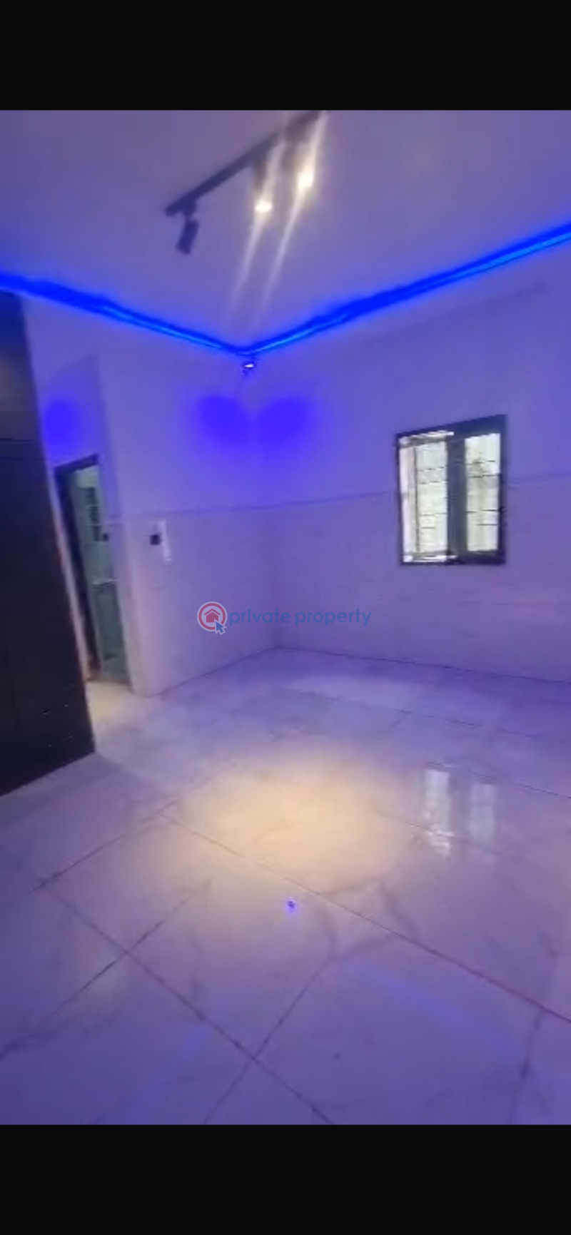 4 bedroom Detached Bungalow For Sale Galadimawa Abuja Phase 3  - 8