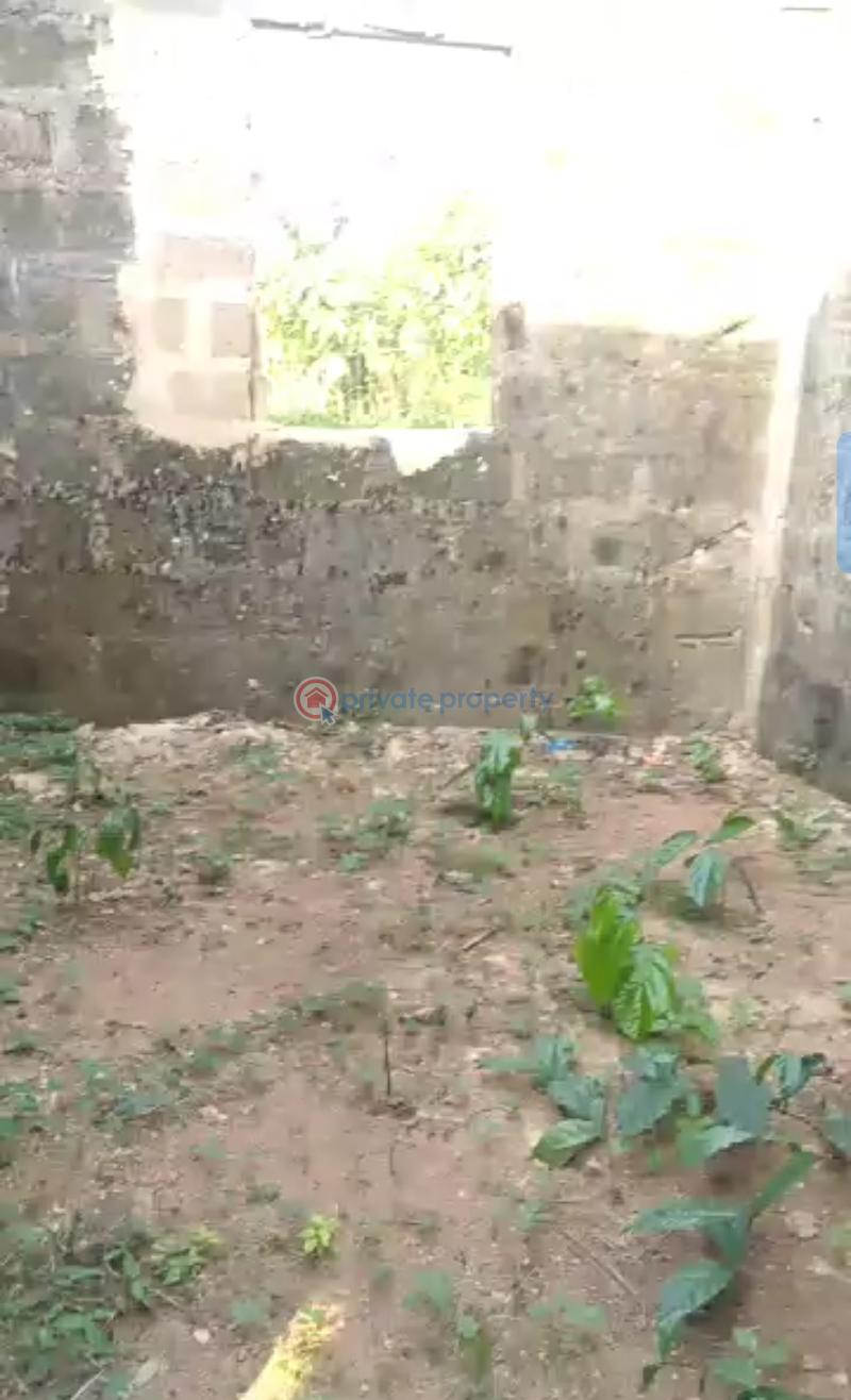 Bungalow For Sale Oguaka Community Along Auchi Bypass Benin City Edo Benin Edo - 5