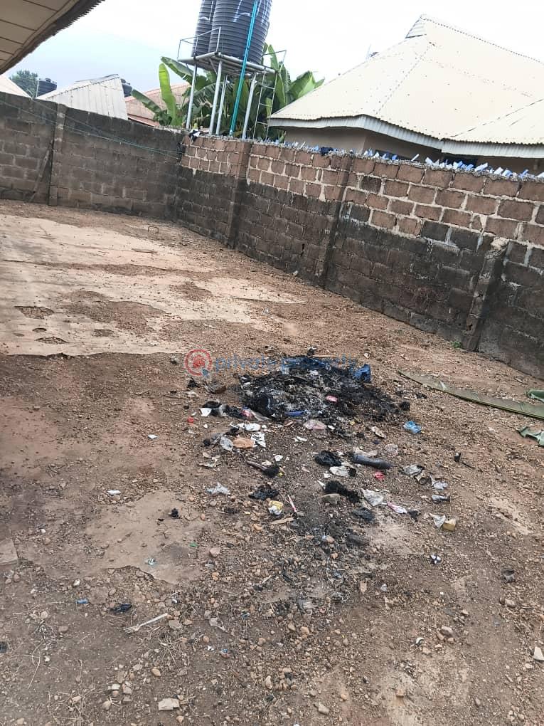 4 bedroom Detached Bungalow For Sale Isewo Road, Obada Oko Abeokuta Ogun - 3