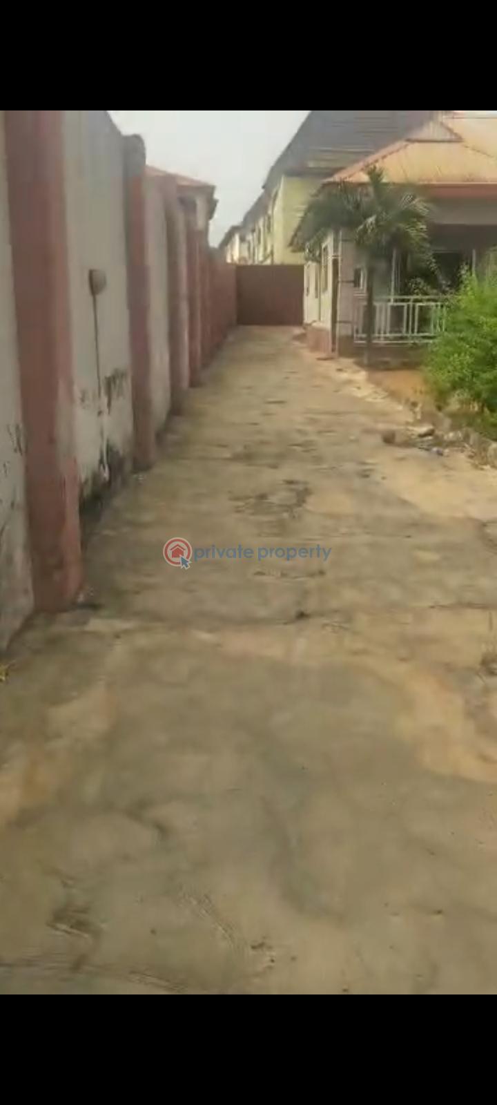 4 bedroom Bungalow For Sale Goriola Eruwen Ikorodu Ikorodu Lagos - 4