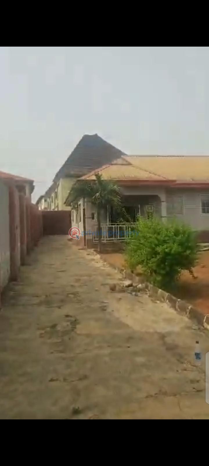 4 bedroom Bungalow For Sale Goriola Eruwen Ikorodu Ikorodu Lagos - 0