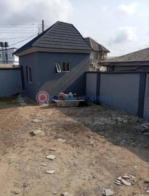 4 bedroom bungalow, self compound, all rooms in suit - 5 4 bedroom Terraced Bungalow For Sale Harmony Estate Langbassa Ado Ajah Lagos - 5