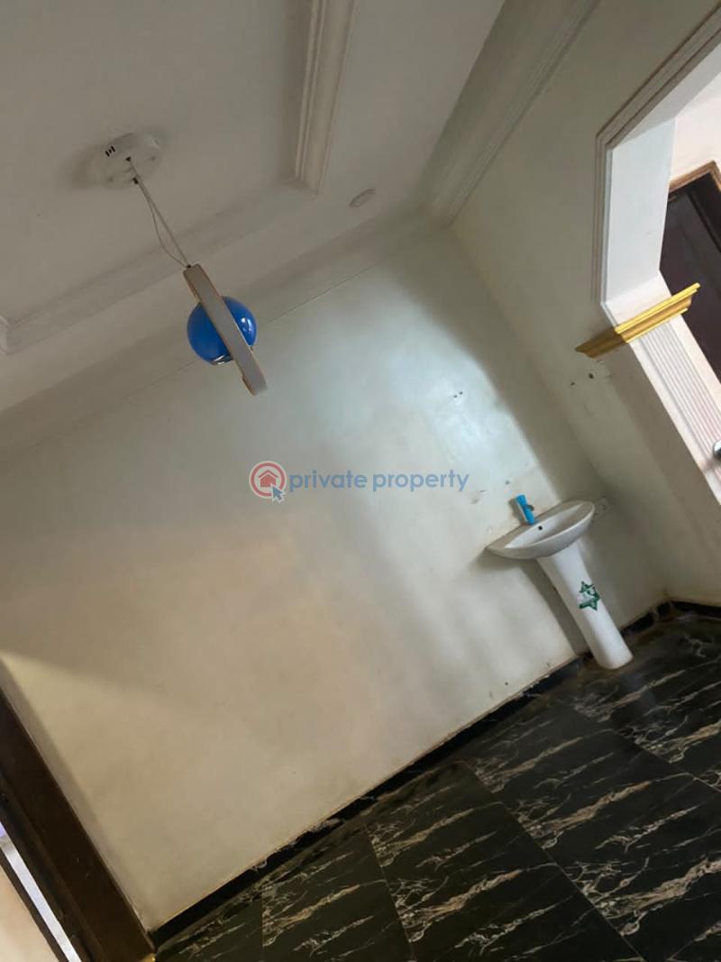 4 bedroom Bungalow For Rent Ajinde, Ire Akari Estate, Akala Express, Ibadan Akala Express Ibadan Oyo - 14