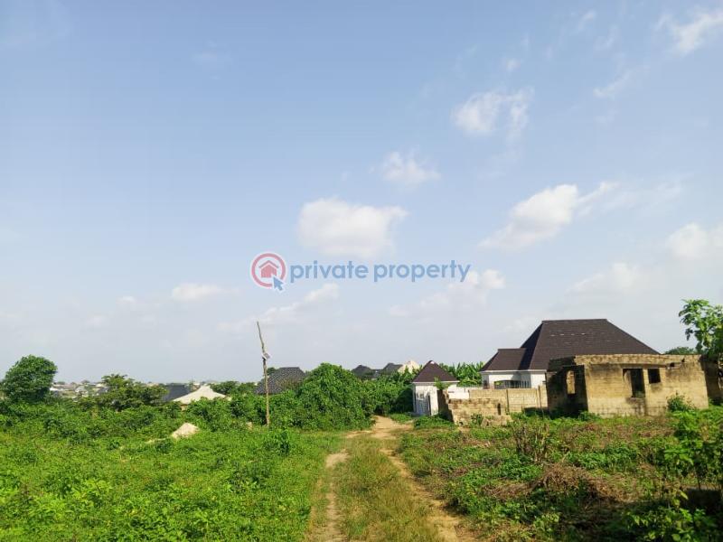4 bedroom Detached Bungalow For Sale Idi Oke Estate, Olorisaoko Moniya, Ibadan Moniya Ibadan Oyo - 1