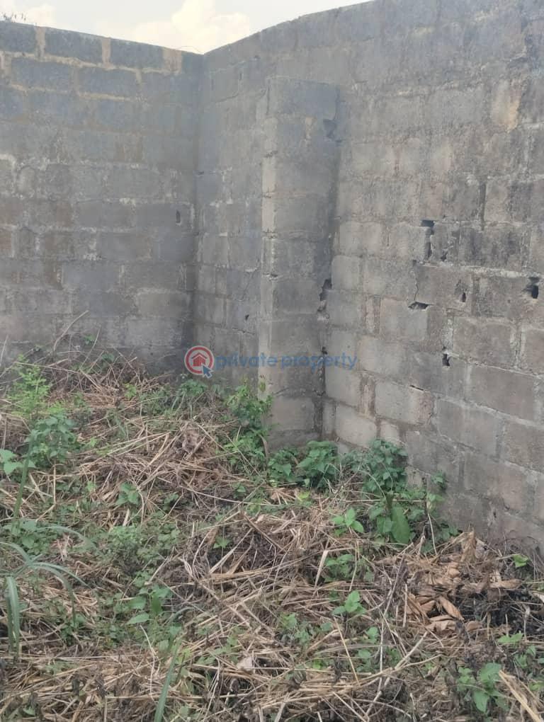 4 bedroom Bungalow For Sale Ifo Close To Ife Grammar School. Agbado Ifo Ogun - 23