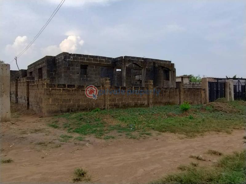 4 bedroom Bungalow For Sale Ifo Close To Ife Grammar School. Agbado Ifo Ogun - 17