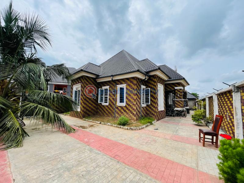 4 bedroom Bungalow For Sale Irete By Catering Junction Off Onitsha Road, Owerri Owerri Imo - 0