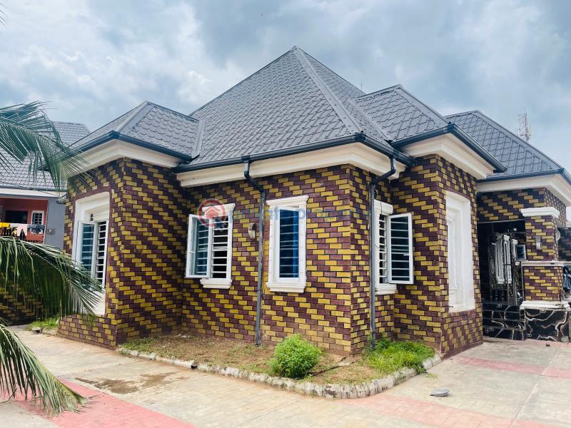 4 bedroom Bungalow For Sale Irete By Catering Junction Off Onitsha Road, Owerri Owerri Imo - 1