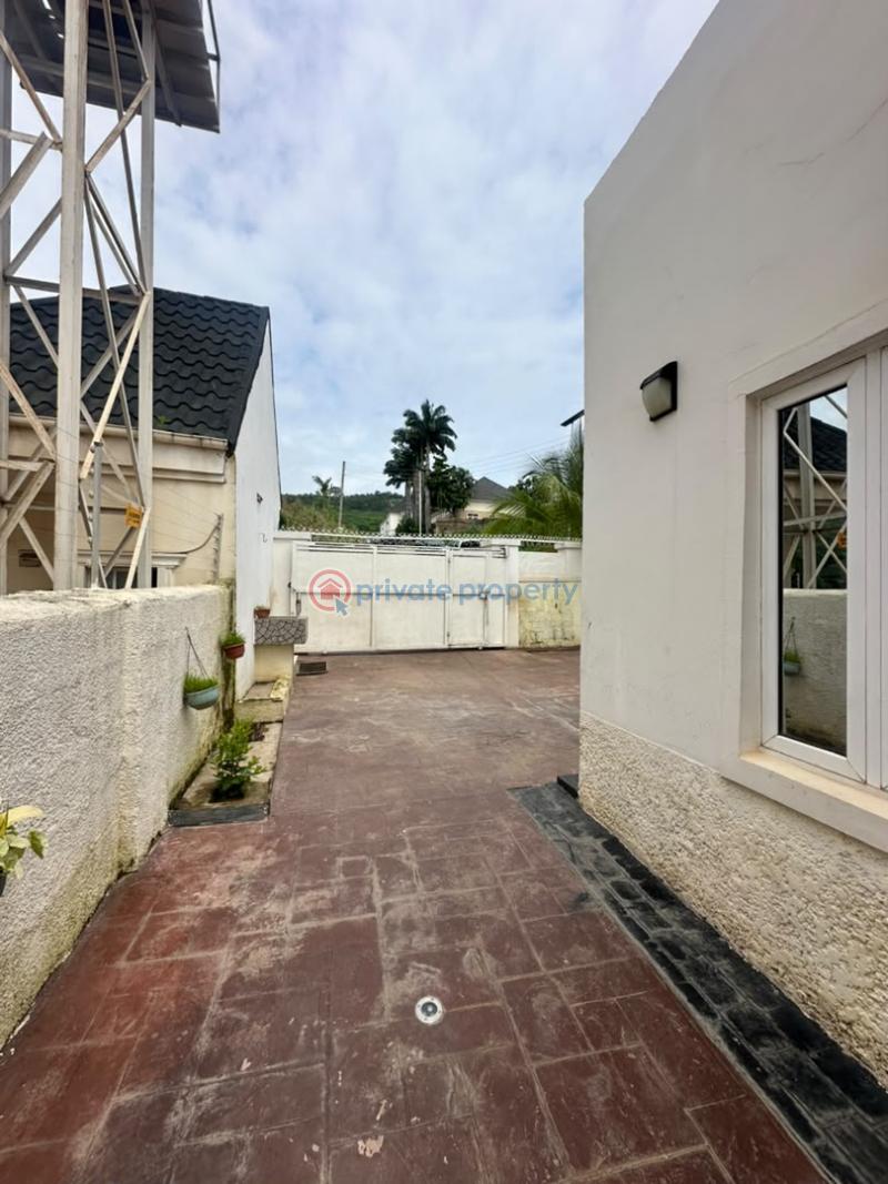 4 bedroom Detached Bungalow For Sale Apo Abuja Phase 2  - 2