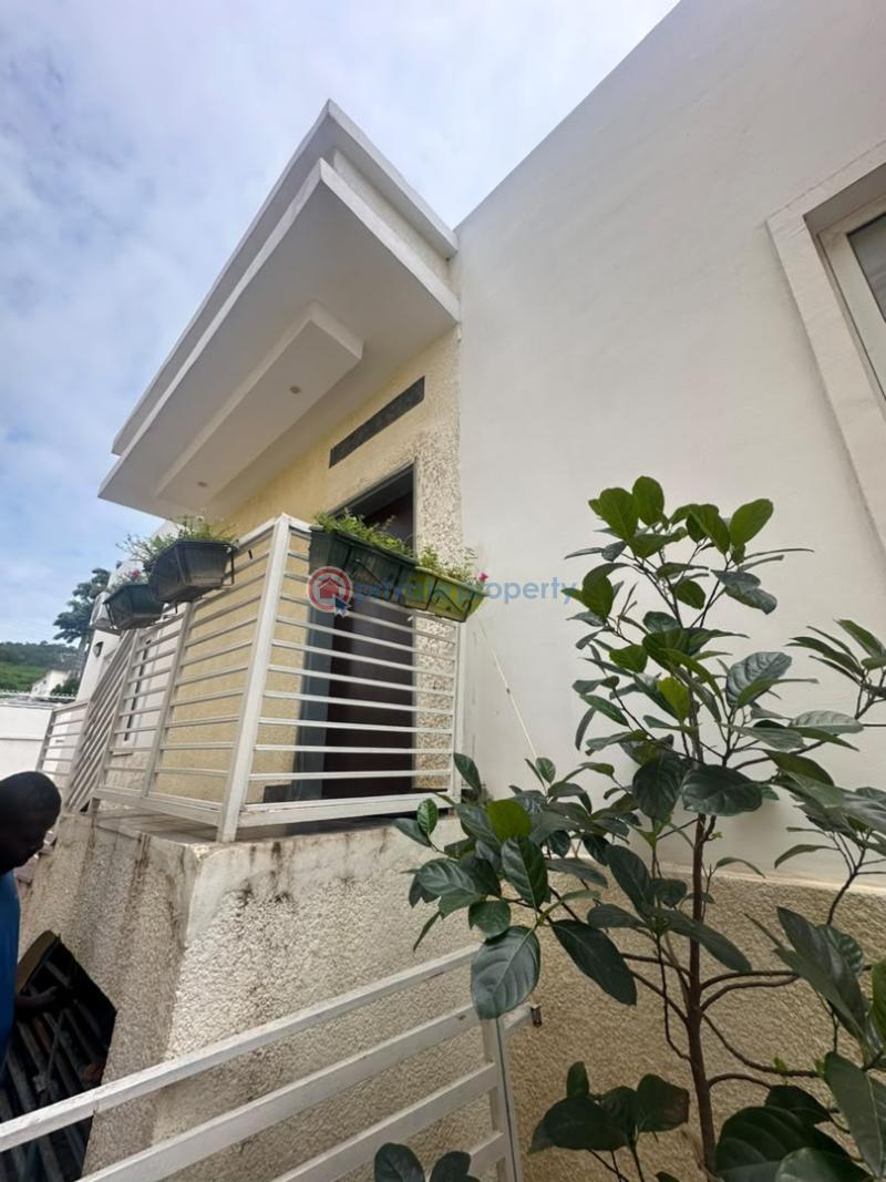 4 bedroom Detached Bungalow For Sale Apo Abuja Phase 2  - 4