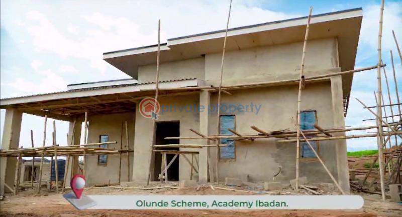 4 bedroom Bungalow For Sale Off Lagos Ibadan Ibadan Oyo