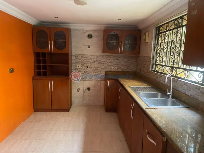 4 bedroom Detached Bungalow For Sale Mayfair Gardens Estate Awoyaya Ajah Lagos - 10
