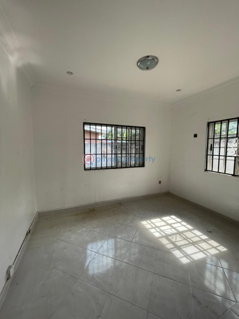 4 bedroom Detached Bungalow For Sale Mayfair Gardens Estate Awoyaya Ajah Lagos - 2
