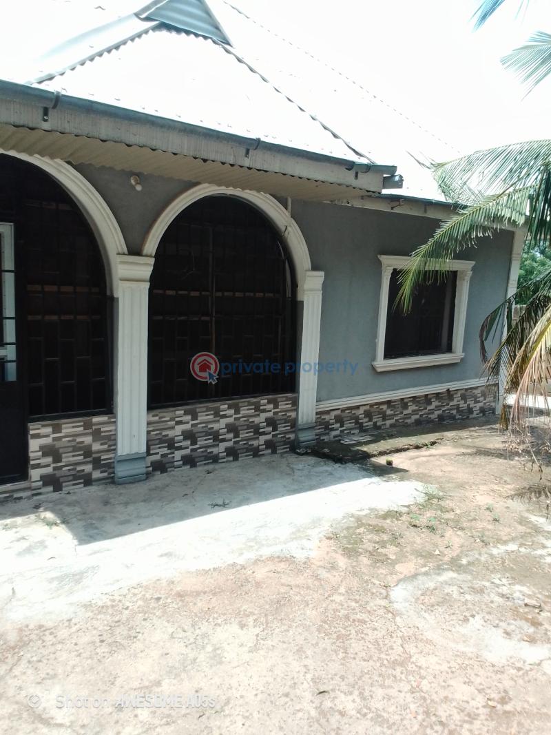 4 bedroom bungalow with extra plot of land @ bcj apata, ibadan - 1 4 bedroom Shared Apartment For Sale Ring Road Apata Ibadan Oyo - 1