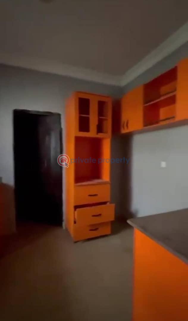 4 bedroom bungalow with water heaters insuit - 1 4 bedroom Detached Bungalow For Rent Centenary Enugu Area  - 1