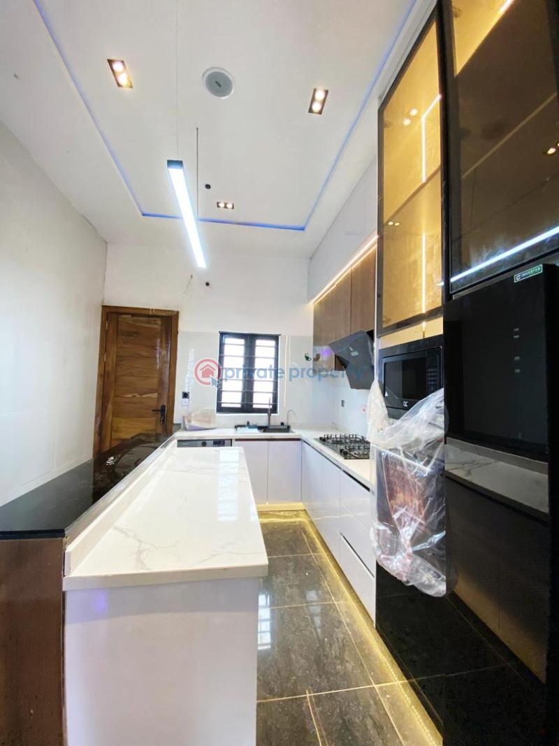 4 bedroom Semi detached Duplex For Sale Ikota Gra Lekki Ikota Lekki Lagos - 10