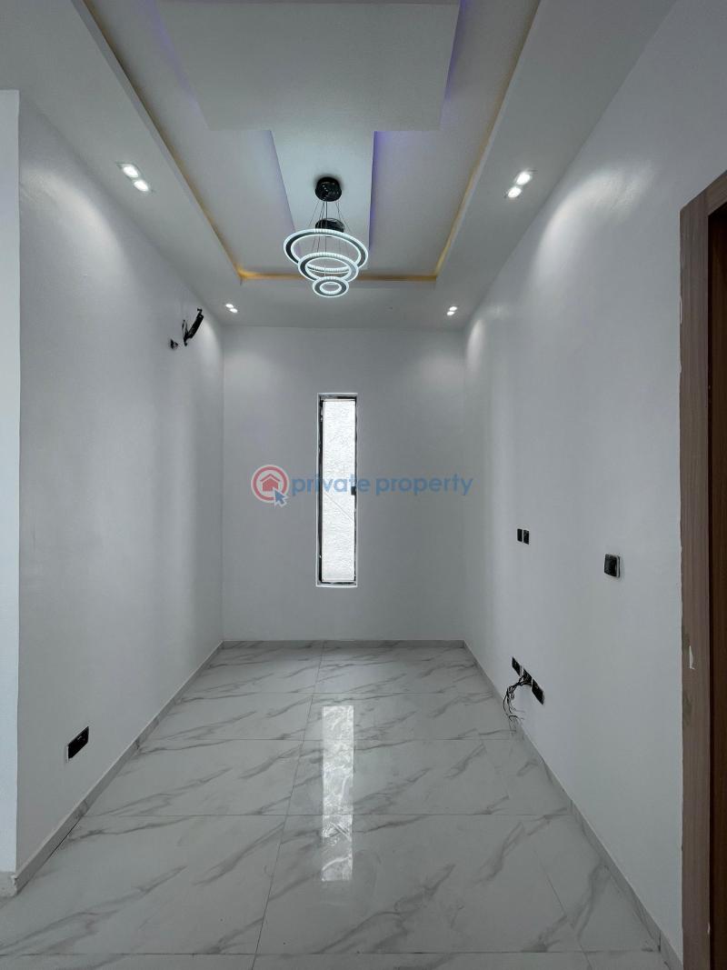 4 bedroom Detached Duplex For Sale Chevron Drive Lekki Lagos - 3