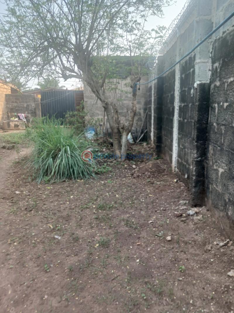 4 bedroom Detached Bungalow For Sale Ayobo Ipaja Lagos - 1