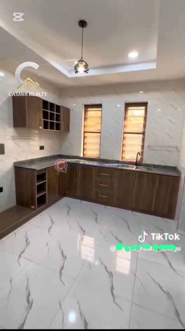 4 bedroom Detached Bungalow For Sale Phase 6 Transekulu Enugu Area  - 3
