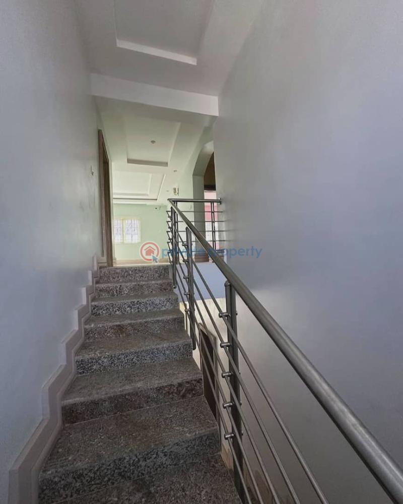4 bedroom Detached Duplex For Sale Gwarimpa Abuja Phase 3  - 2