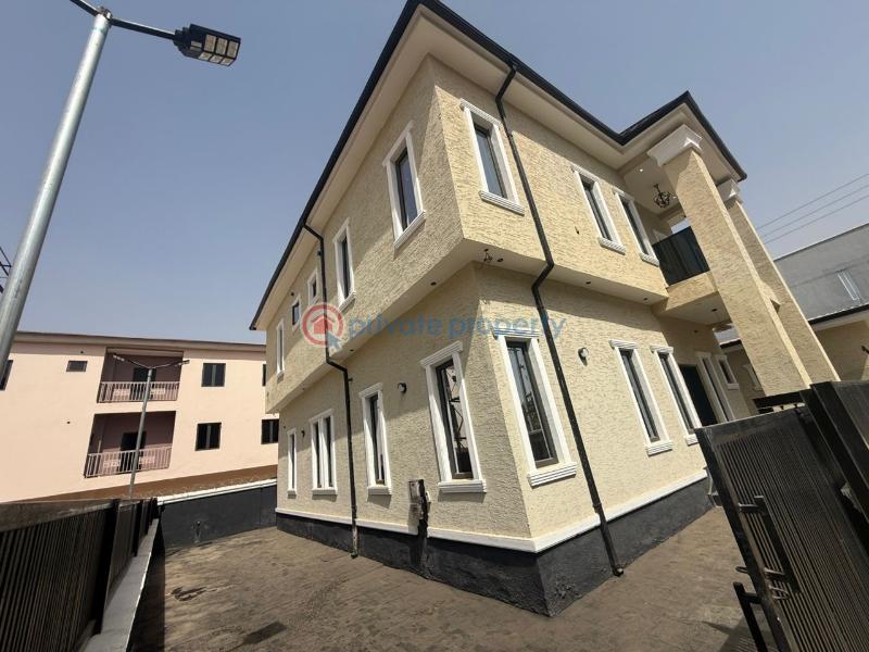 4 bedroom Detached Duplex For Sale Gaduwa Abuja Phase 2  - 1