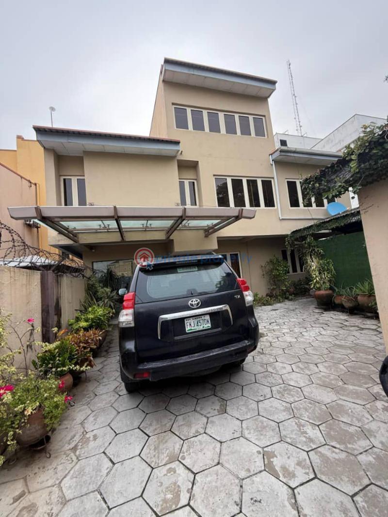 4 bedroom Detached Duplex For Sale Victoria Island Lagos - 1