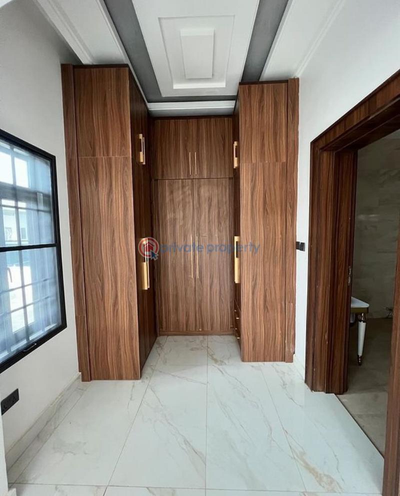 4 bedroom Detached Duplex For Sale Jahi Abuja Phase 2  - 4