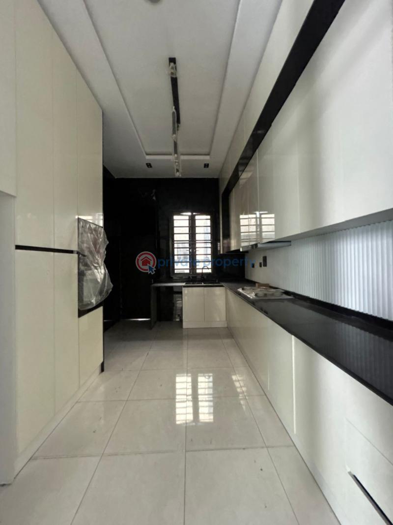 4 bedroom House For Sale Ikate Lekki Lagos - 3