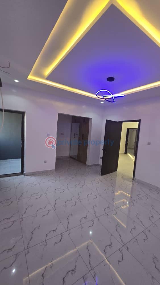 4 bedroom Detached Duplex For Rent Omole Phase 2 Ojodu Lagos - 3