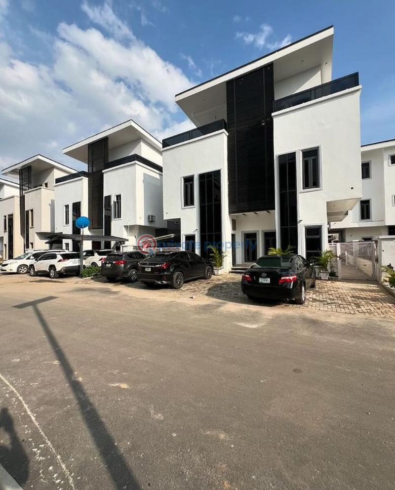 4 bedroom Detached Duplex For Sale Jahi Abuja Phase 2  - 11