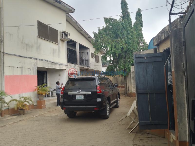 4 bedroom Duplex For Sale Adekunle Fajuyi Ikeja GRA Lagos - 4