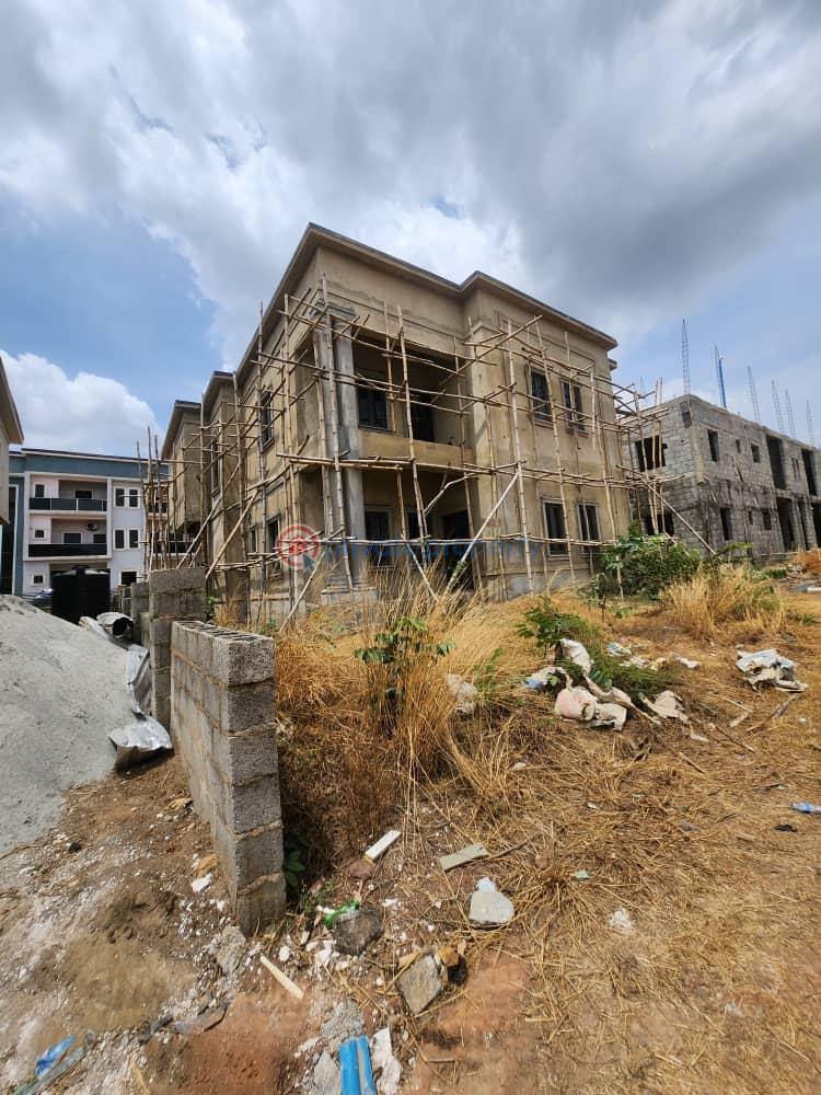 4 bedroom detached duplex - 3 4 bedroom Detached Duplex For Sale Gaduwa Abuja Phase 2  - 3