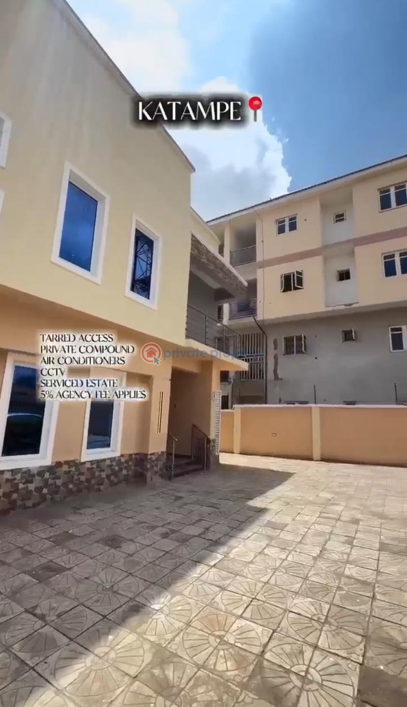 4 bedroom Detached Duplex For Sale Katampe / Abuja Katampe Main Abuja Phase 2  - 1