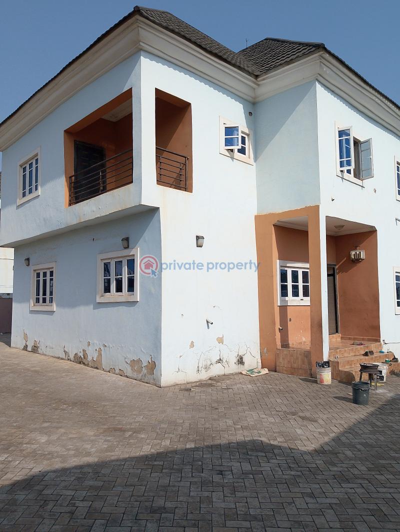 4 bedroom Detached Duplex For Sale Golf Estate Gra Enugu Area  - 0