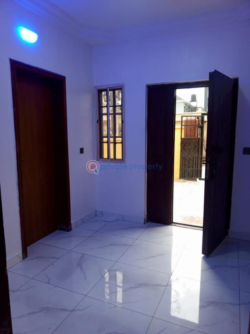 4 bedroom Detached Duplex For Rent Peace Garden Estate, Gbagada Lagos - 8