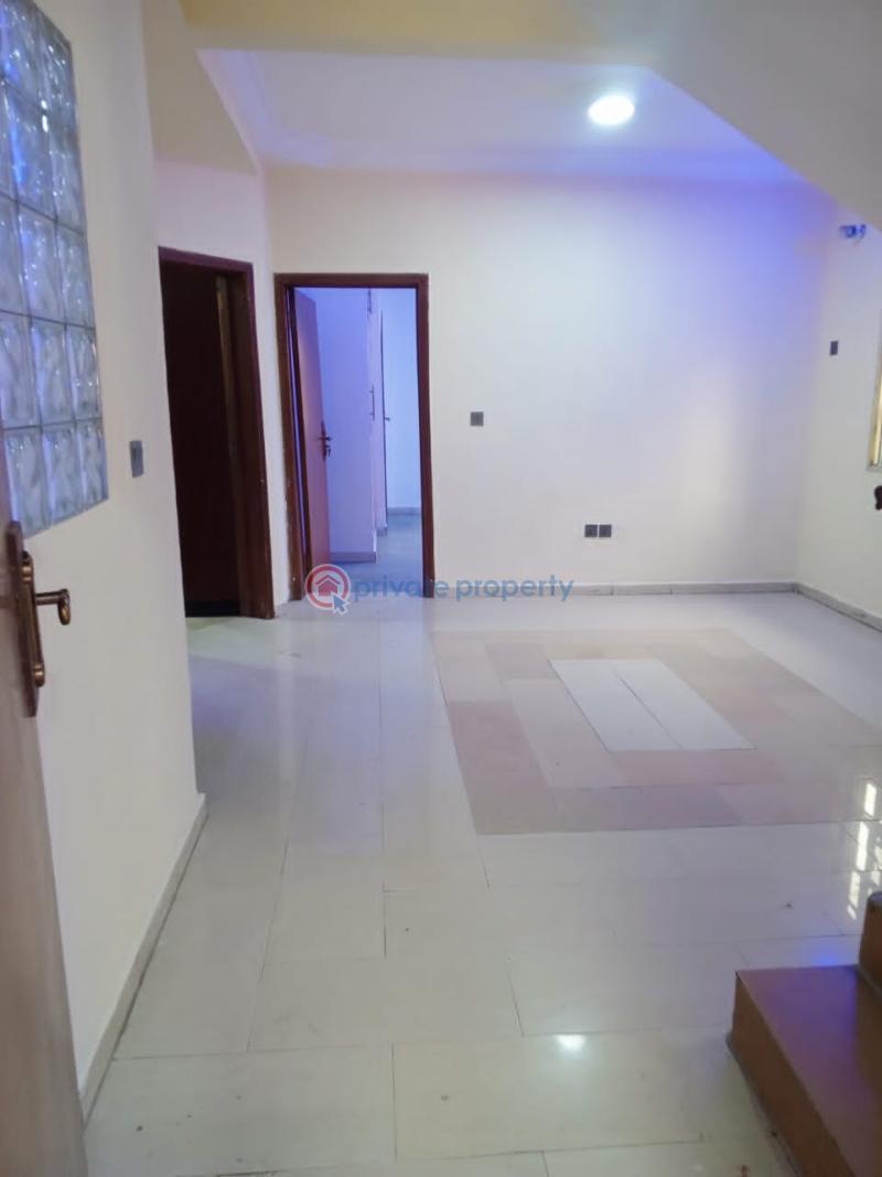 4 bedroom Detached Duplex For Rent Peace Garden Estate, Gbagada Lagos - 9