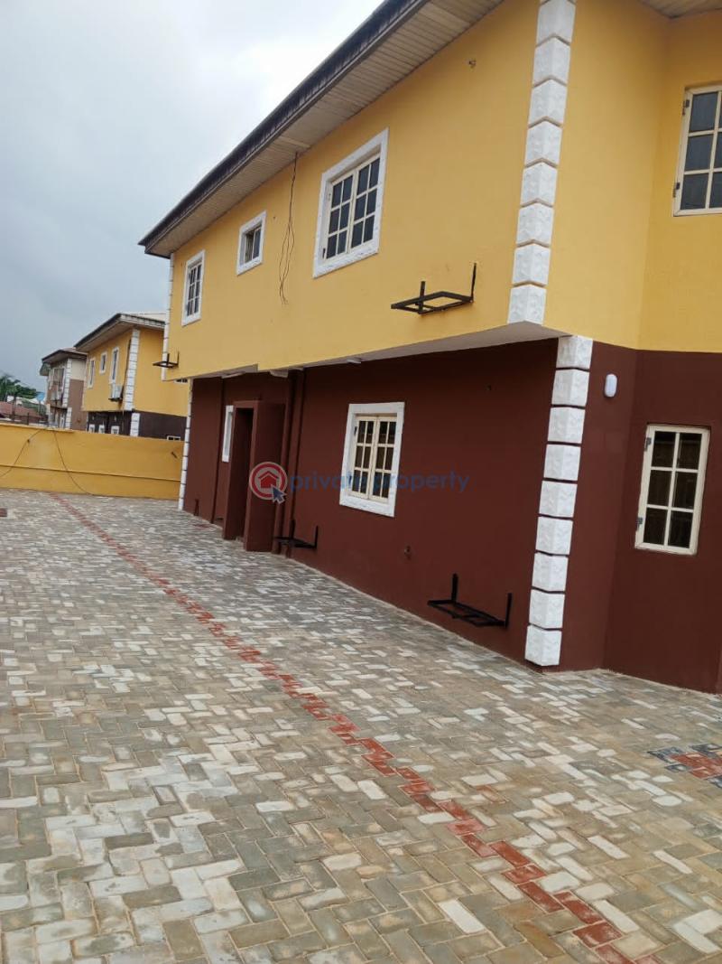 4 bedroom Detached Duplex For Rent Peace Garden Estate, Gbagada Lagos - 2