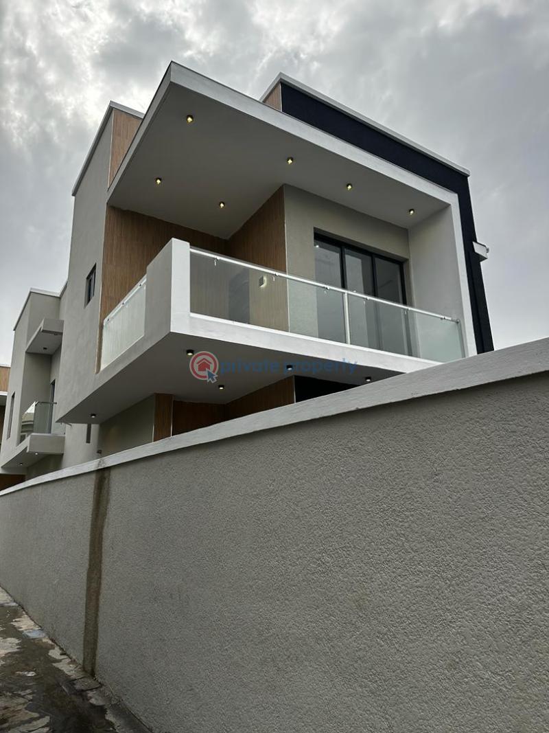 5 bedroom Detached Duplex For Sale . Shonibare Estate Maryland Lagos - 8